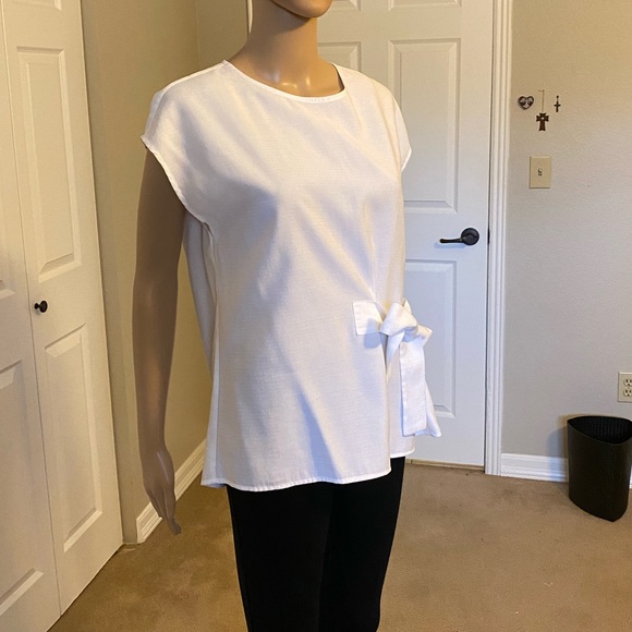 NWT CLUB MONACO Cap Sleeve Blouse M - Picture 2 of 9